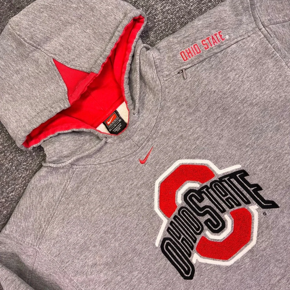 Nike Hoodie Mens Large Gray Ohio State Buckeyes Pullover Gameday Chenille Logo